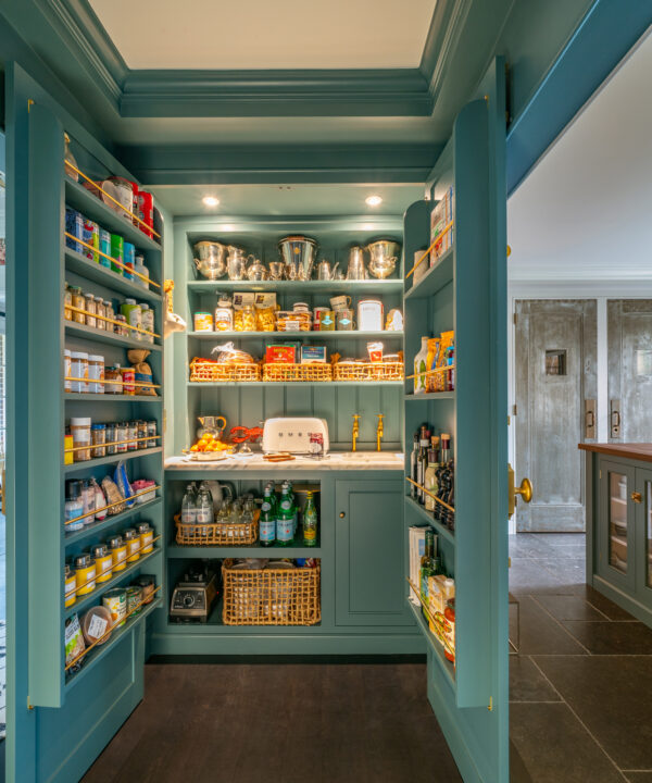 walk in pantry